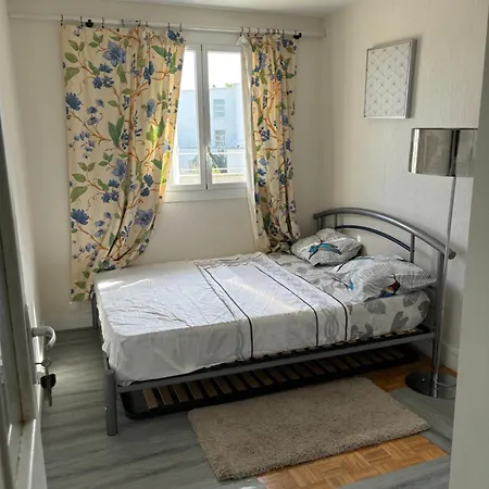 Quarto em Acomodações Particulares D Chaleureuse1 *